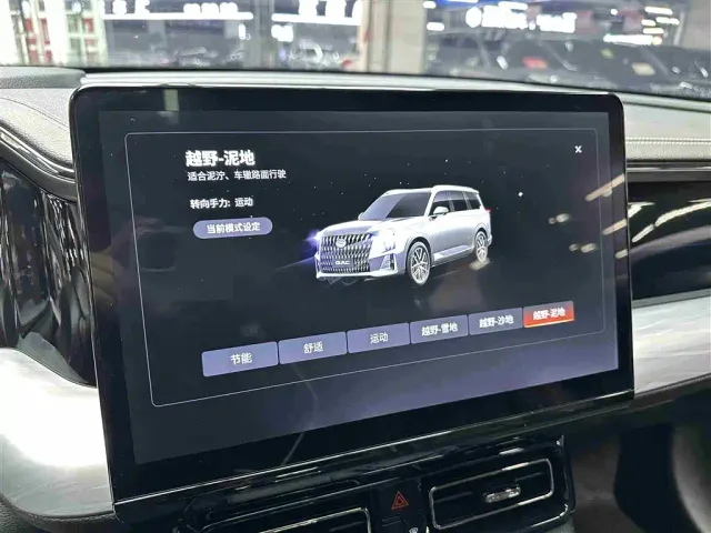 GAC Trumpchi GS8 — Фото автомобиля 13