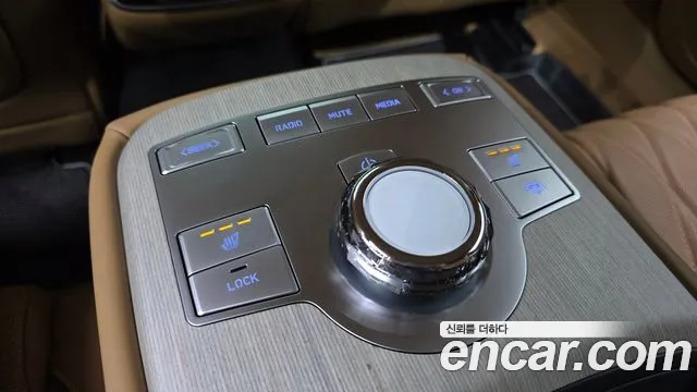 Genesis G80 RG3 — Фото автомобиля 24