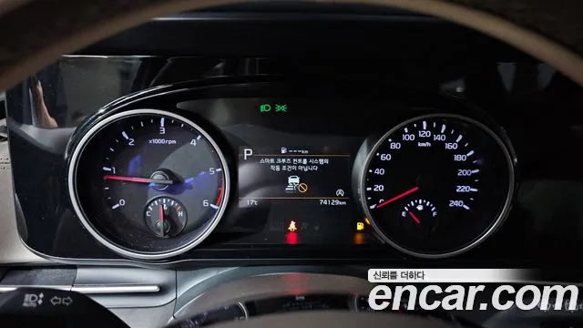 Kia Canival Carnival 4 поколение Дизель 9 мест Prestige — Фото автомобиля 8