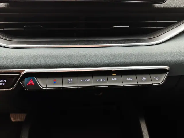 Geely Emgrand S — Фото автомобиля 22