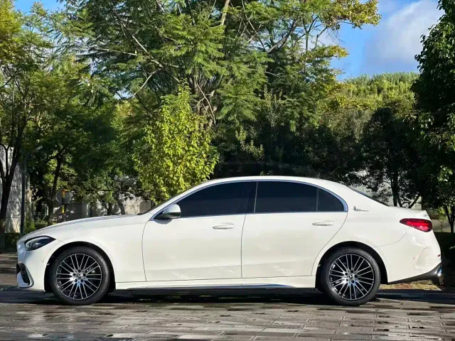 Mercedes-Benz C-Class — Фото автомобиля 7