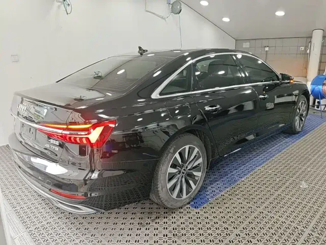Audi A6L — Фото автомобиля 6