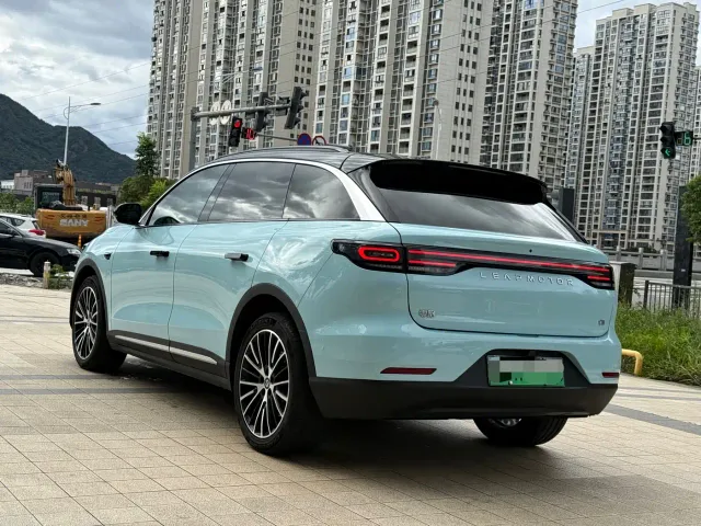 Leapmotor C11 — Фото автомобиля 15