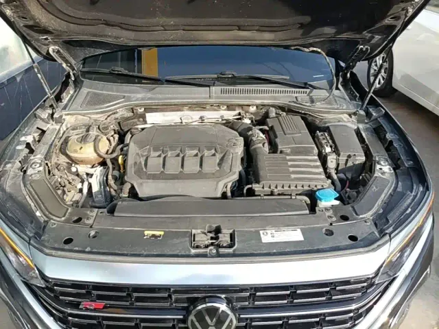 Volkswagen Passat — Фото автомобиля 19