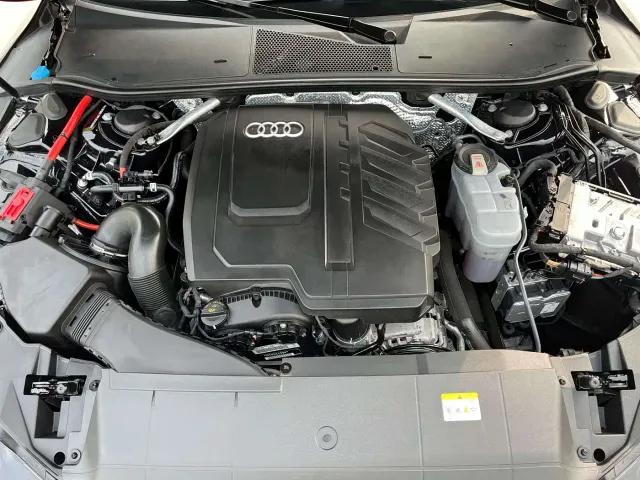 Audi A7L — Фото автомобиля 16