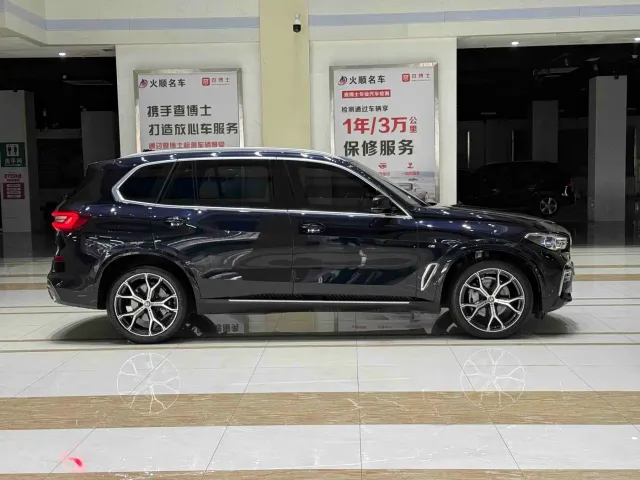 BMW X5 — Фото автомобиля 5