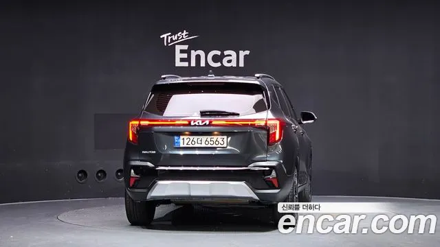 Kia Seltos Новый Seltos Бензин 2.0 2WD — Фото автомобиля 4