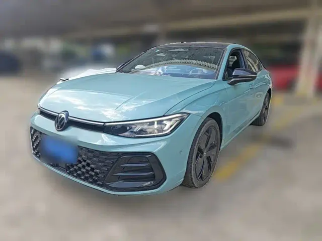 Фотография автомобиля — Volkswagen Passat