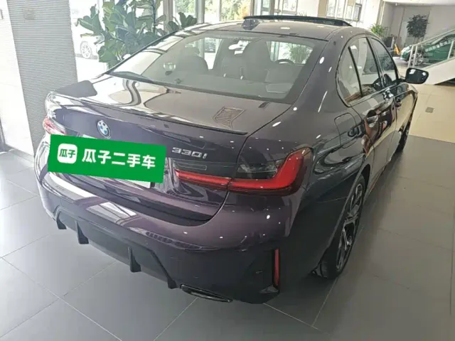 BMW 3 Series — Фото автомобиля 9