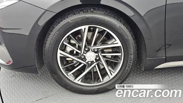 Hyundai Grandeur New — Фото автомобиля 5