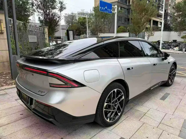 Xpeng P7+ — Фото автомобиля 8