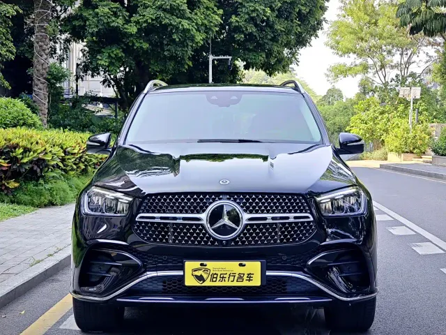 Mercedes-Benz GLE-Class — Фото автомобиля 2