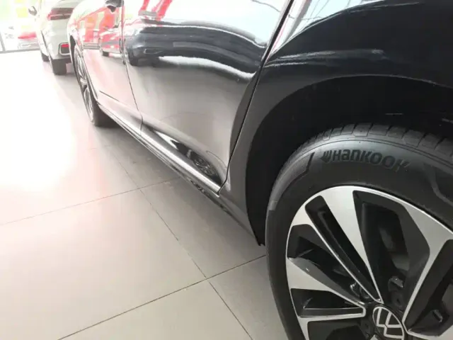 Volkswagen Passat — Фото автомобиля 21