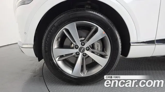 Genesis GV80 2.5T Бензин AWD — Фото автомобиля 5