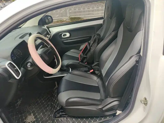 Roewe Clever — Фото автомобиля 14