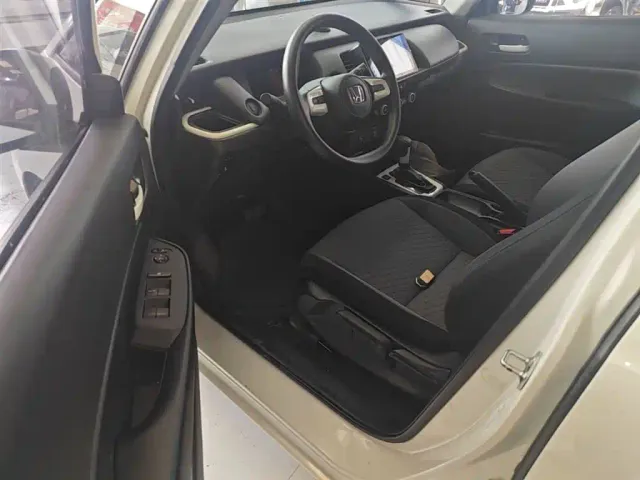 Honda Fit — Фото автомобиля 15