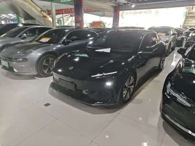 Фотография автомобиля — Nio ET5