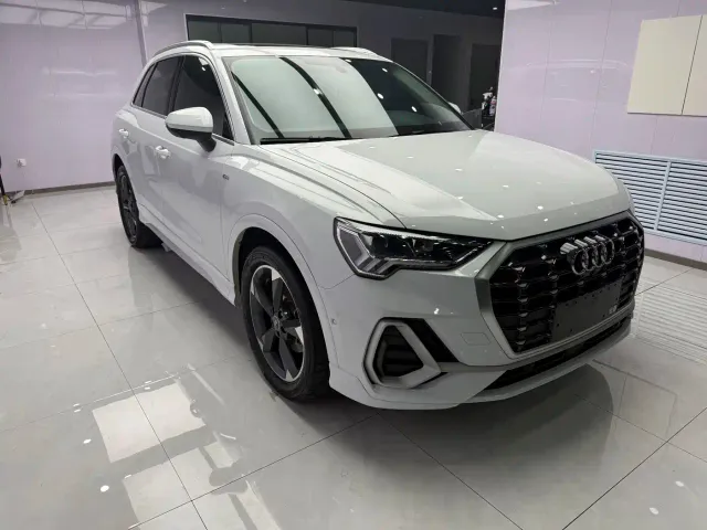 Audi Q3 — Фото автомобиля 6