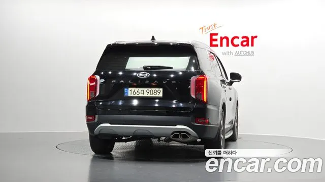 Hyundai Palisade Palisade Дизель 2.2 2WD — Фото автомобиля 4
