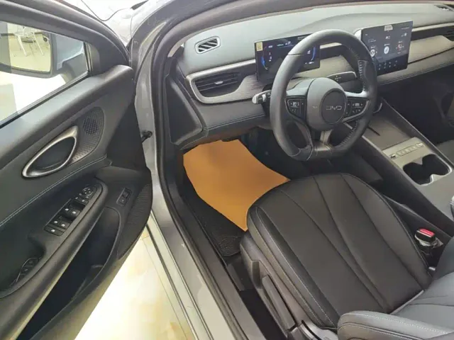 BYD Seal 05 DM-i — Фото автомобиля 15