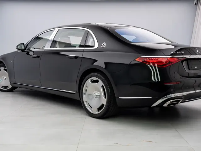Mercedes-Benz Maybach S-Class — Фото автомобиля 23