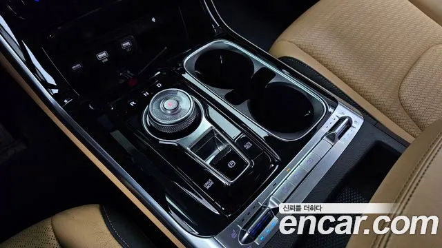 Kia Carnival 4th Gen — Фото автомобиля 9