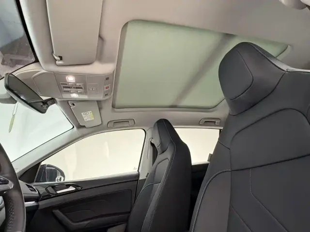 Volkswagen Tharu — Фото автомобиля 15