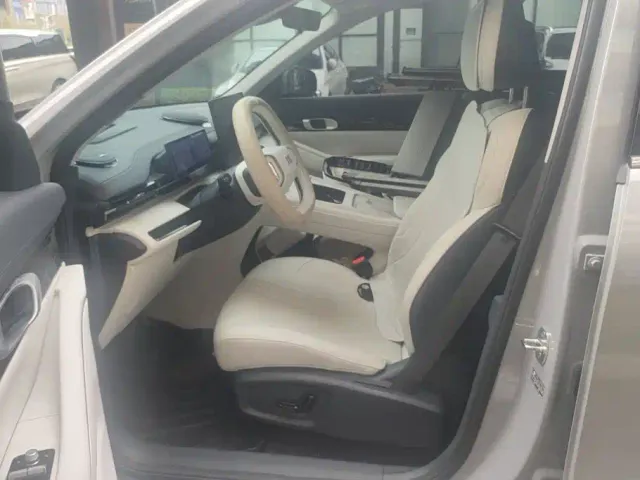 Geely Galaxy E5 — Фото автомобиля 9