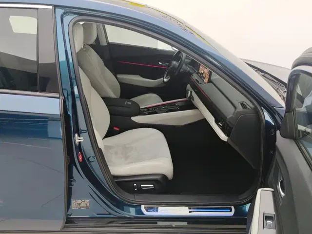 Honda Accord — Фото автомобиля 8