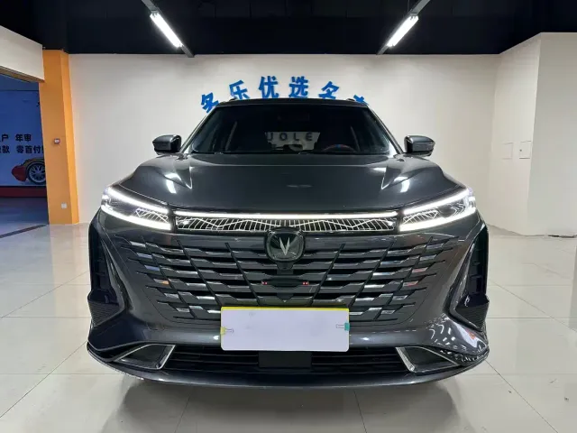 Changan CS75 Plus — Фото автомобиля 2