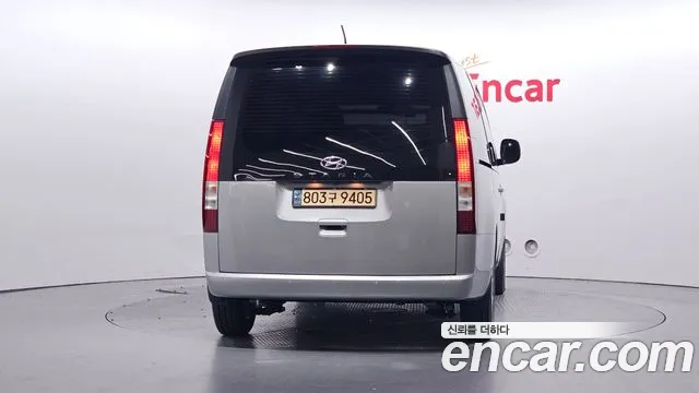 Hyundai Staria Staria Карго 3 места — Фото автомобиля 4