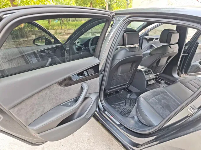 Audi A4L — Фото автомобиля 10