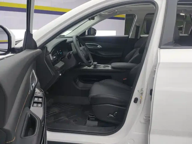 Changan X7 Plus — Фото автомобиля 9