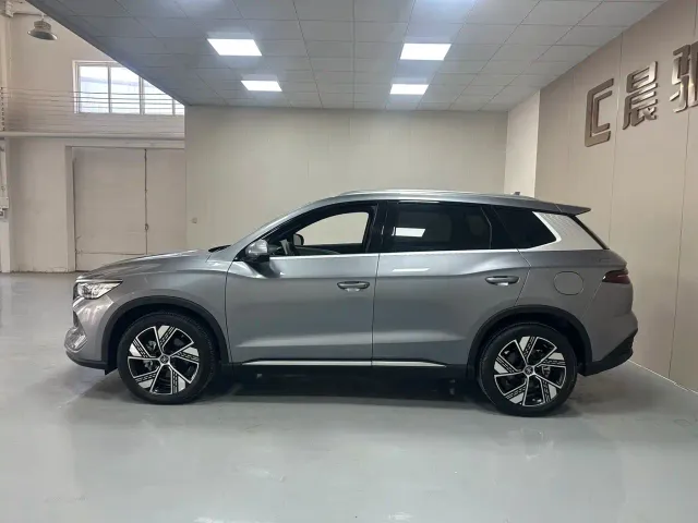 BYD Song Pro — Фото автомобиля 7
