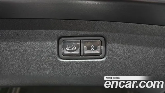 Genesis GV70 — Фото автомобиля 19