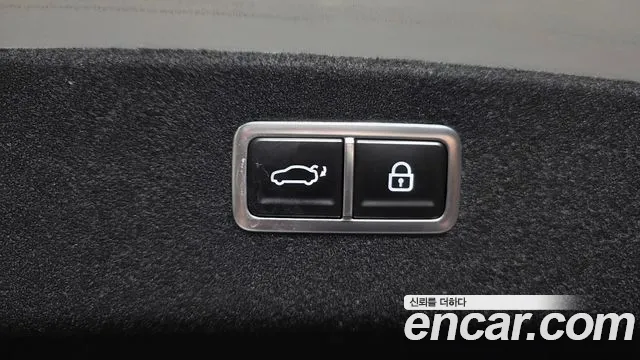 Genesis G80 Бензин 2.5 турбо AWD — Фото автомобиля 30