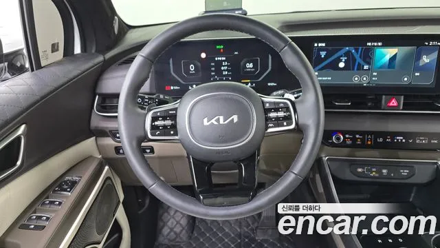 Kia Carnival Generation 4 — Фото автомобиля 19