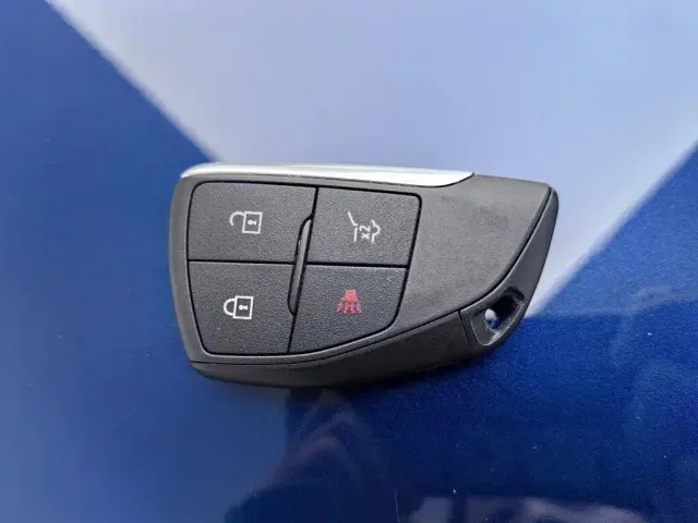 Buick Envision S — Фото автомобиля 19