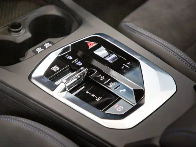 BMW 2 Series — Фото автомобиля 15