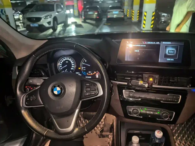 BMW X1 — Фото автомобиля 6