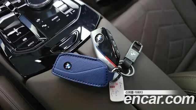 BMW 5-Series — Фото автомобиля 17