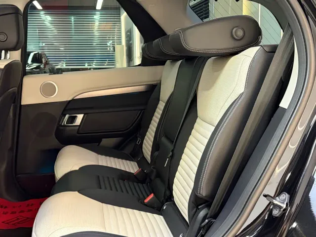 Land Rover Discovery — Фото автомобиля 19