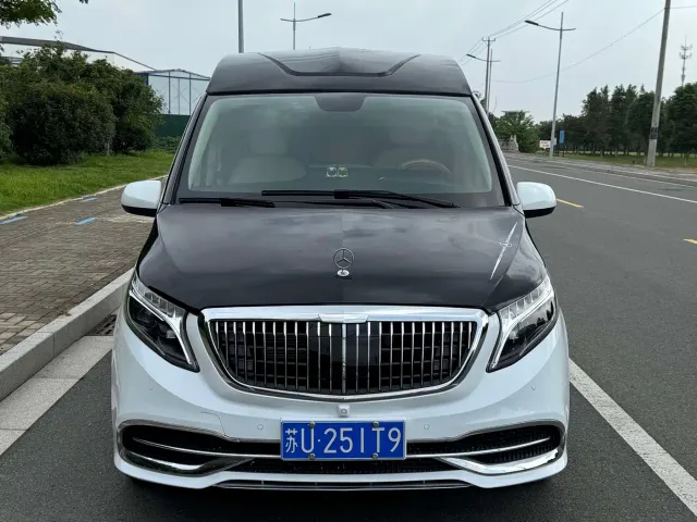 Mercedes-Benz Vito 2021 2.0T Business Edition 7-seater — Фото автомобиля 2