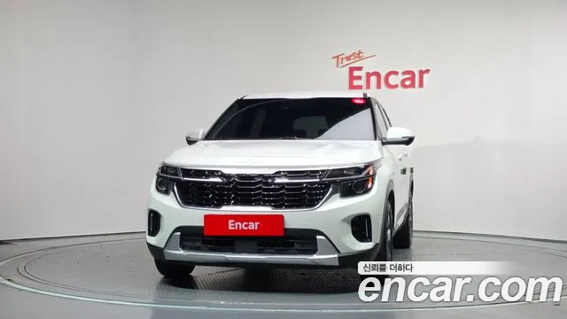 Kia Seltos Бензин 1.6 турбо 2WD — Фото автомобиля 3