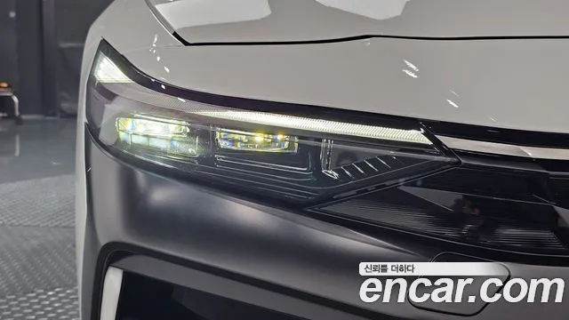 Hyundai Avante CN7 — Фото автомобиля 21