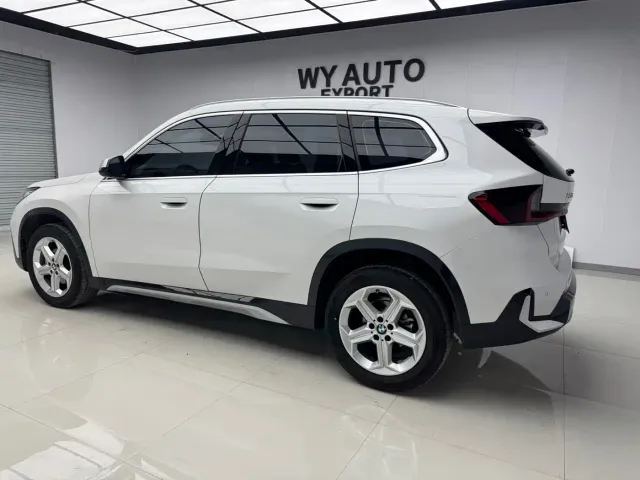 BMW X1 — Фото автомобиля 3