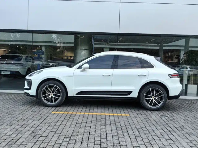 Porsche Macan — Фото автомобиля 2