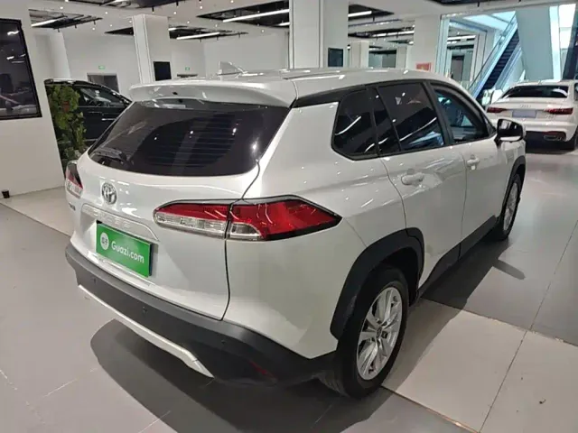 Toyota Corolla Cross — Фото автомобиля 6