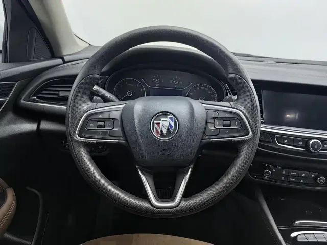 Buick Regal — Фото автомобиля 11