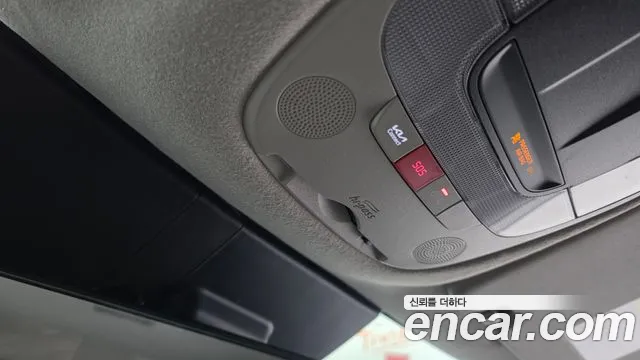 Kia Niro — Фото автомобиля 27